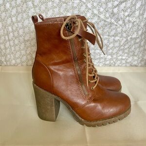 Women's Tan Leather Ankle Boots